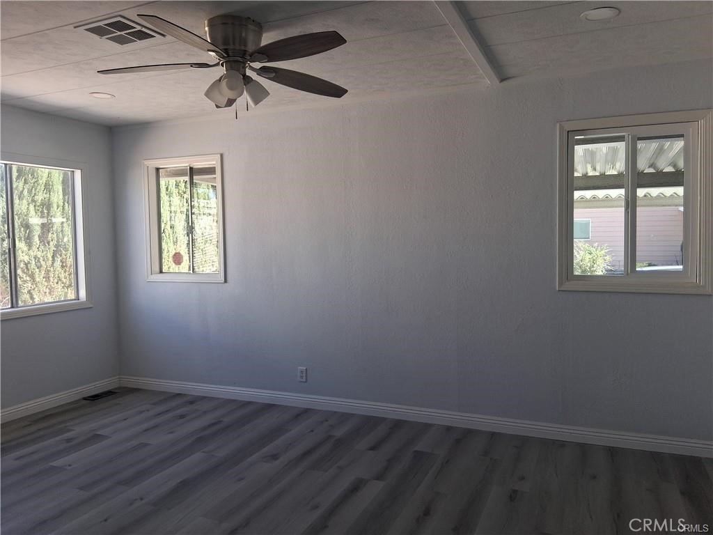 20683 Waalew Road B68 Property Photo 16