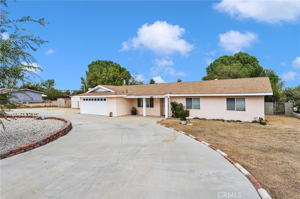 17392 Poplar Property Photo 1