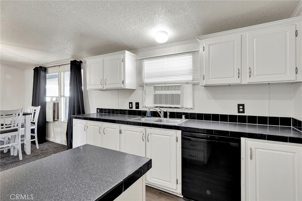 20843 Waalew Road C59 Property Photo 18