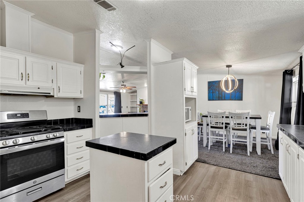 20843 Waalew Road C59 Property Photo 19