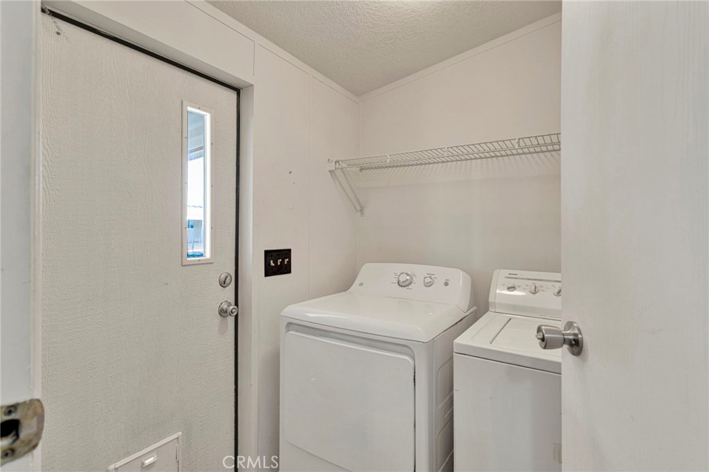 20843 Waalew Road C59 Property Photo 20