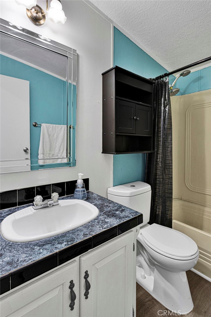 20843 Waalew Road C59 Property Photo 26