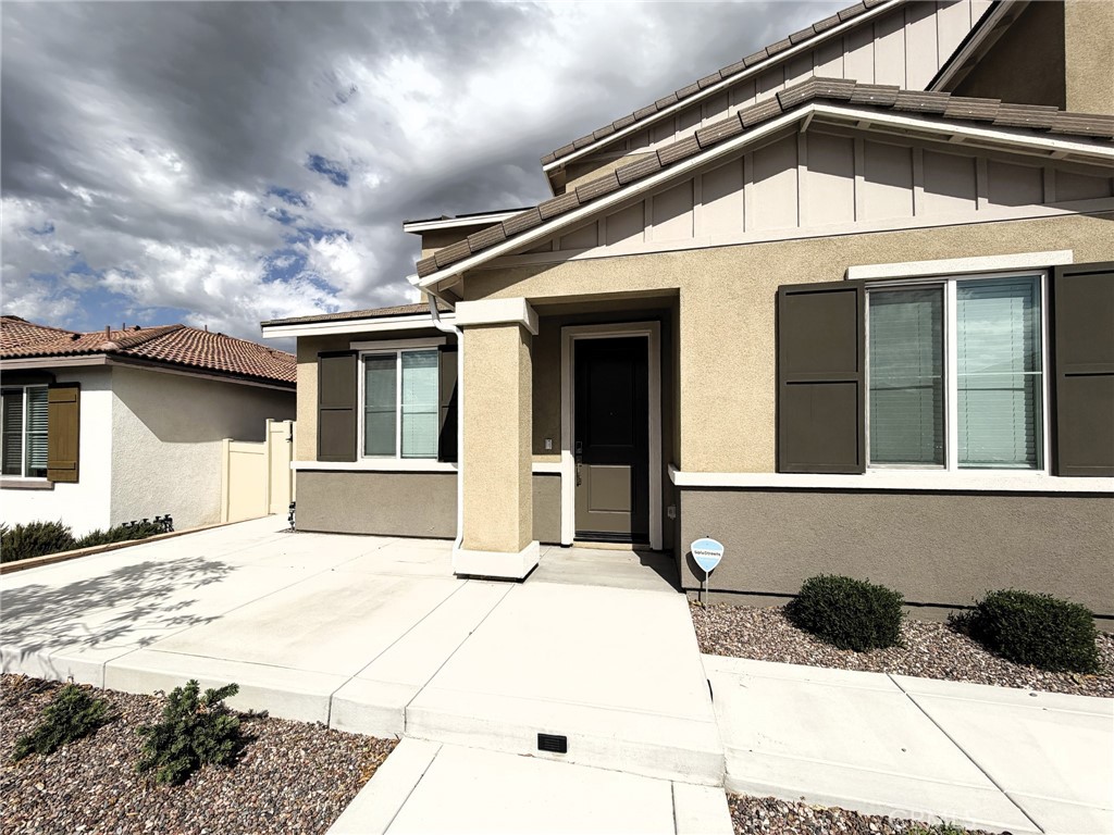 1048 Lumia Circle Property Photo 4
