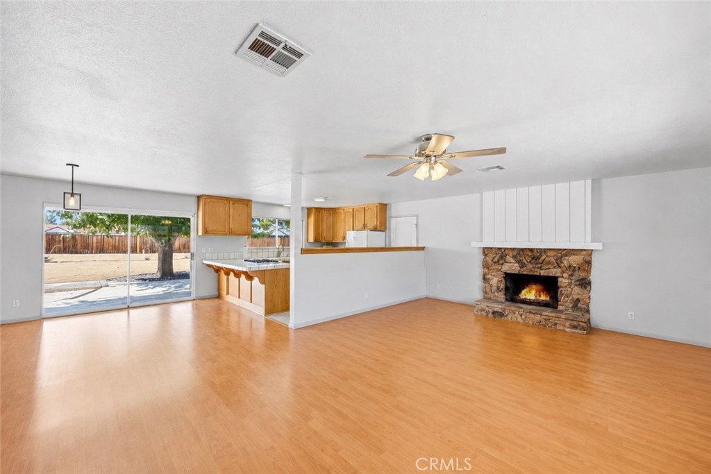 14204 Crow Road Property Photo 1