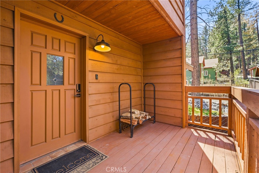 1137 Edna Property Photo 5