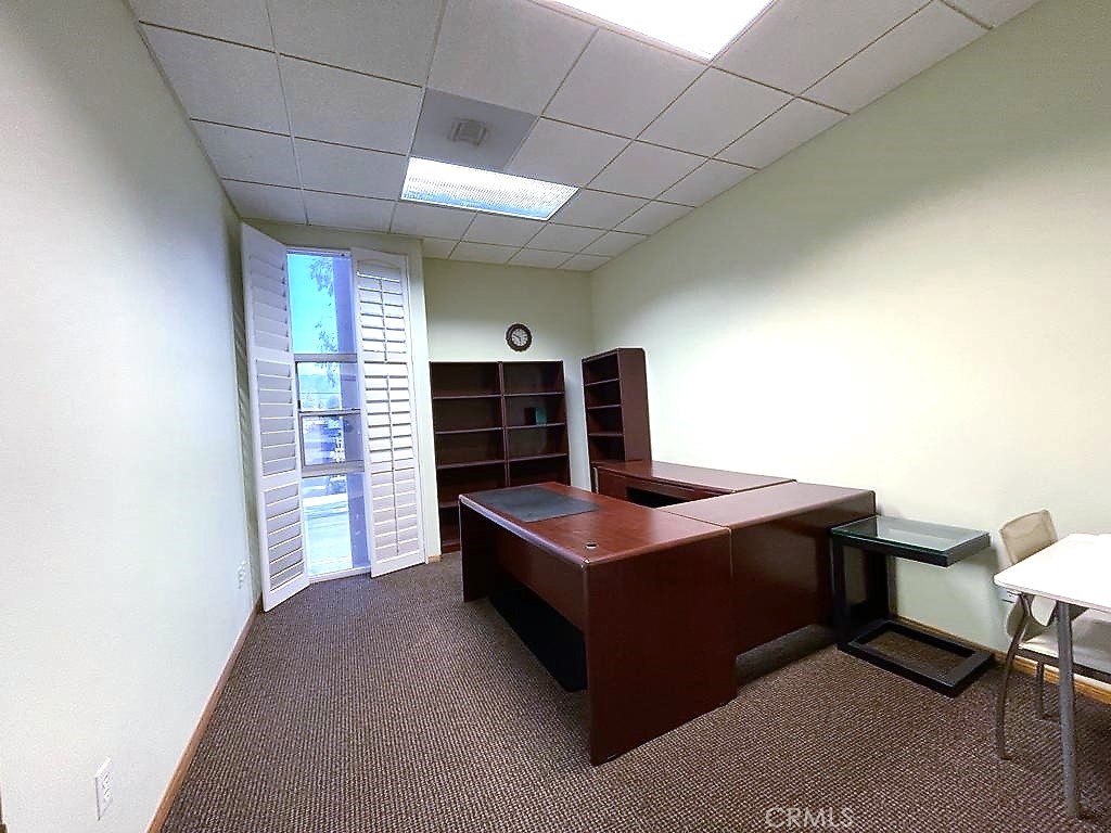 1245 W 6th Street Property Photo 6