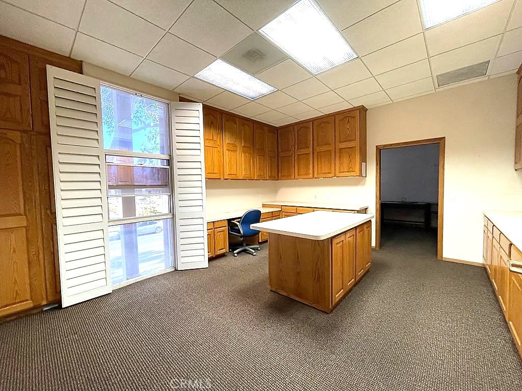 1245 W 6th Street Property Photo 7