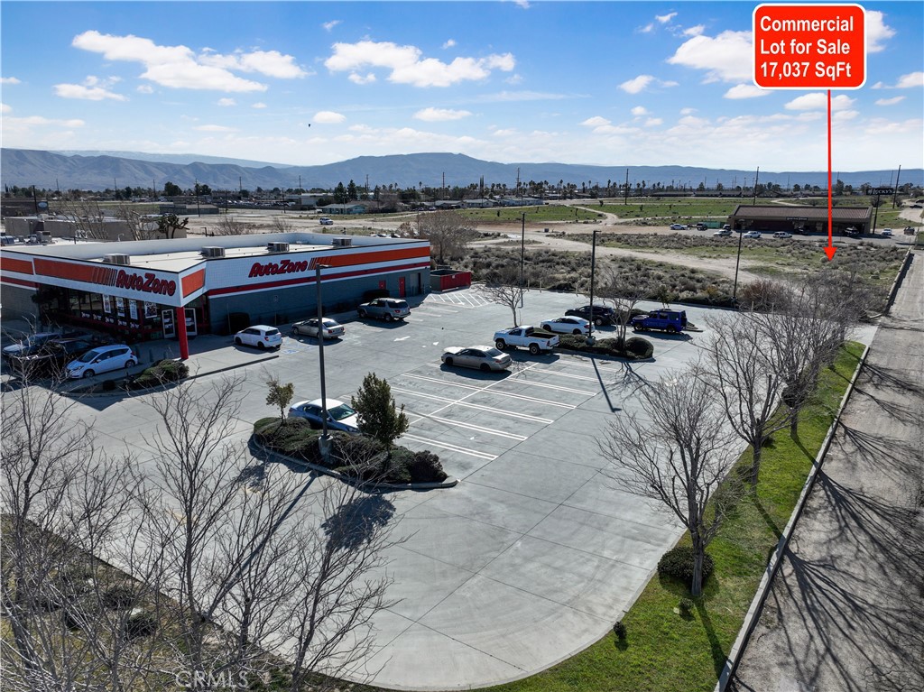 0 Main Property Photo 1