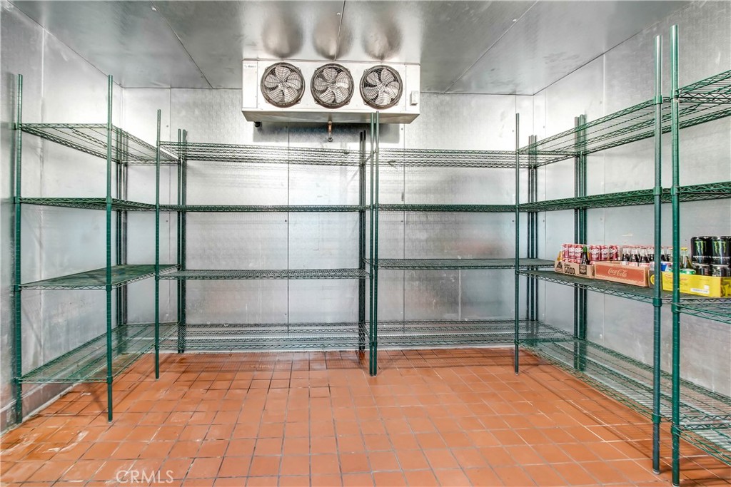 217 E Florida Avenue Property Photo 11