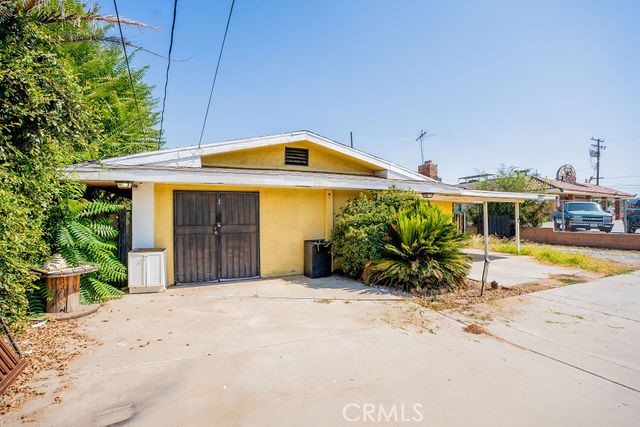 10915 Limonite Avenue Property Photo 4