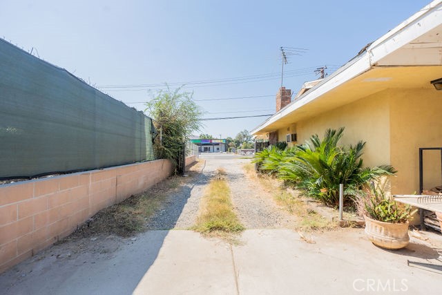 10915 Limonite Avenue Property Photo 38