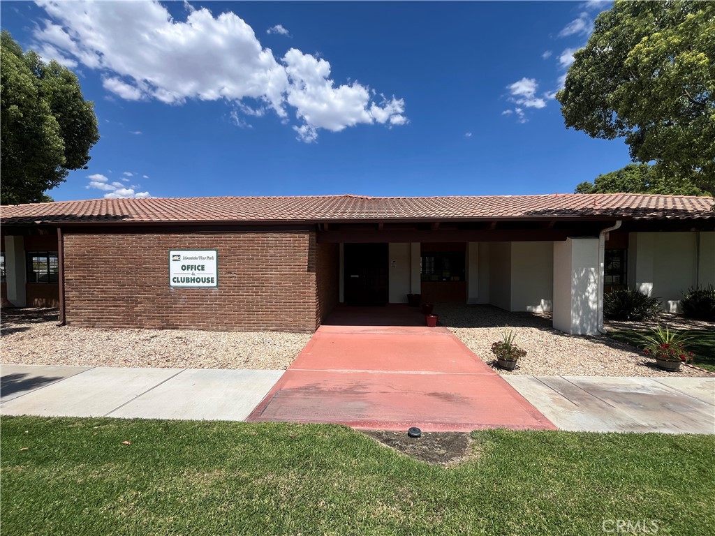 24600 Mountain Avenue 119 Property Photo 11