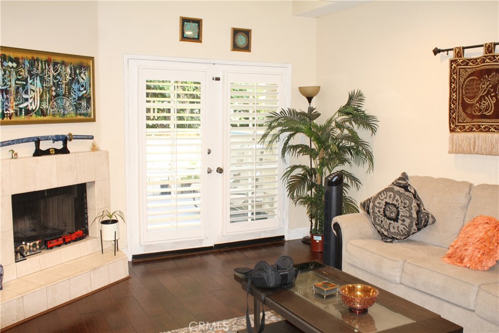 7904 Topanga Canyon Boulevard # 2 Property Photo 2