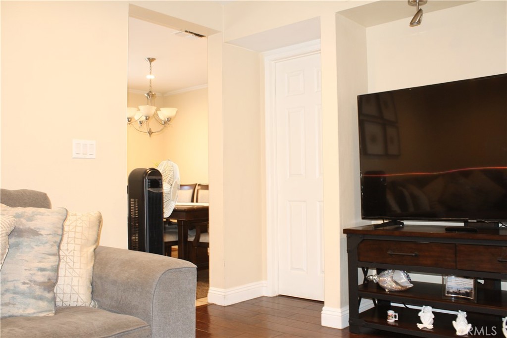 7904 Topanga Canyon Boulevard # 2 Property Photo 4