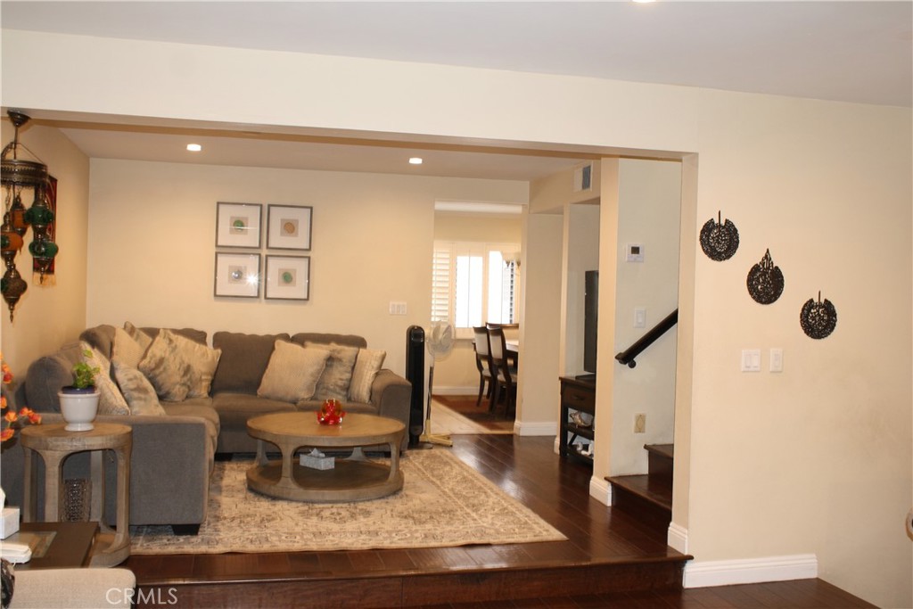7904 Topanga Canyon Boulevard # 2 Property Photo 11
