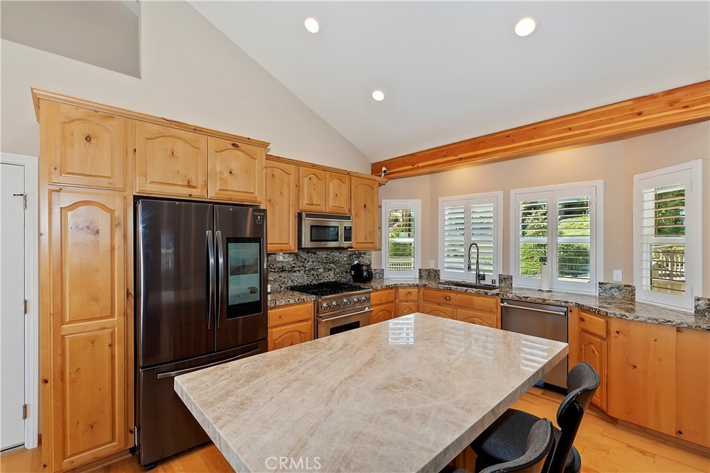 1015 Marin Lane Property Photo 11