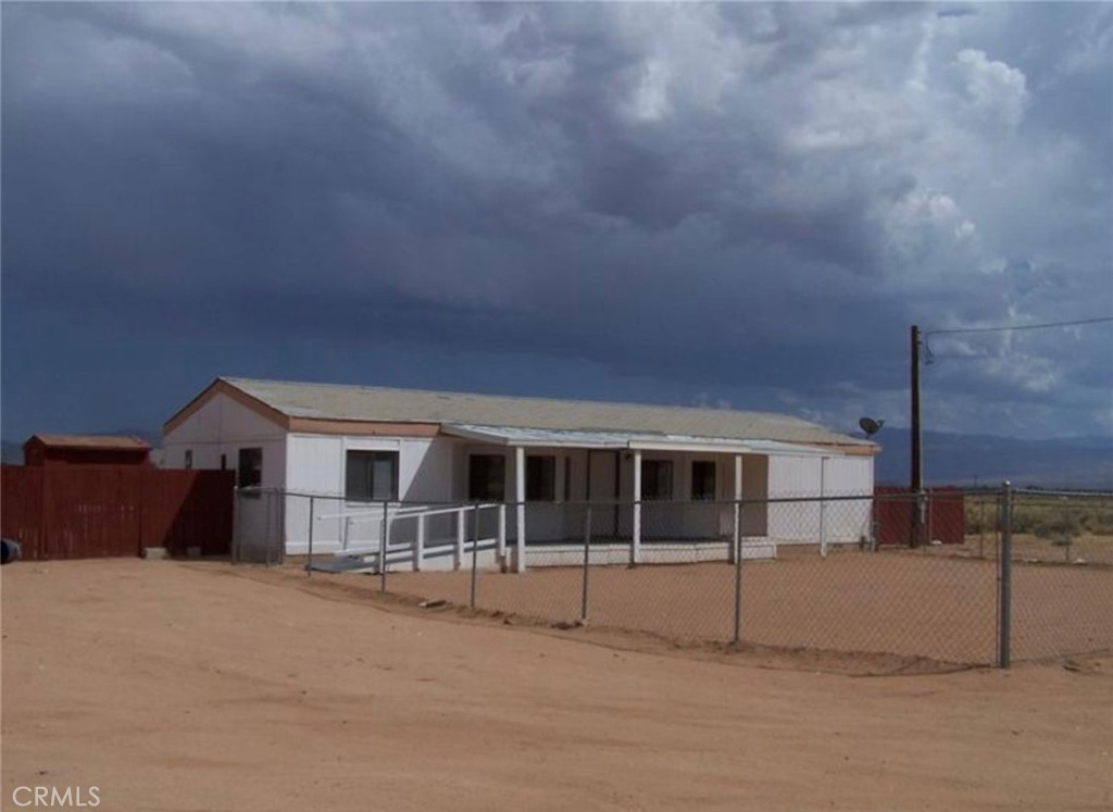 17115 Comanche Road Property Photo 1