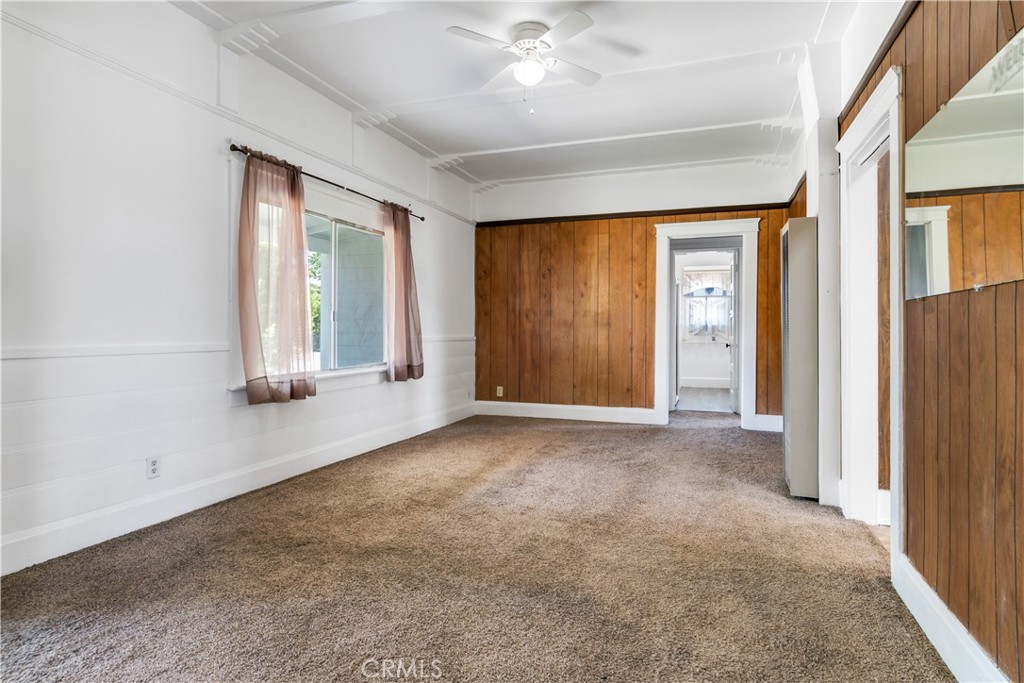 559 Edgar Avenue Property Photo 3