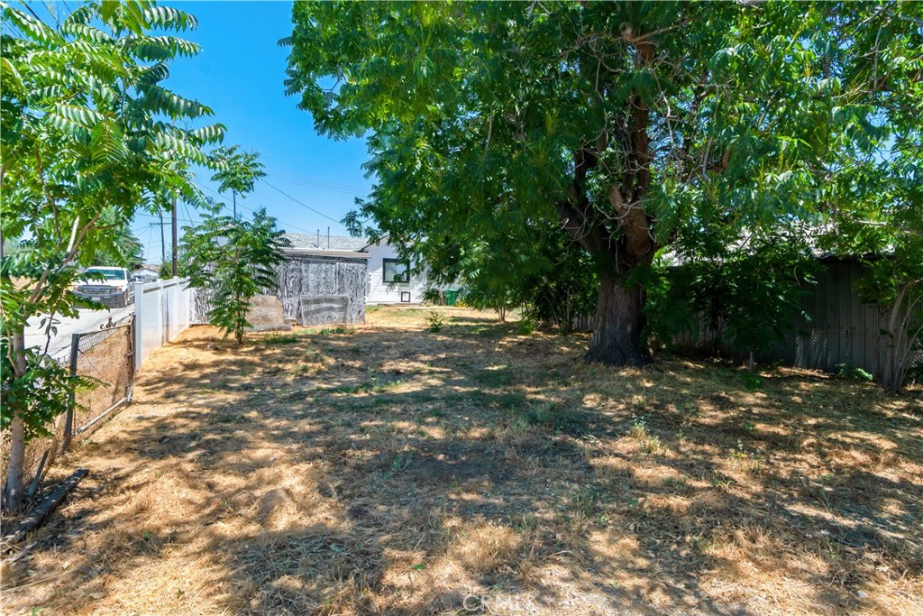 559 Edgar Avenue Property Photo 16
