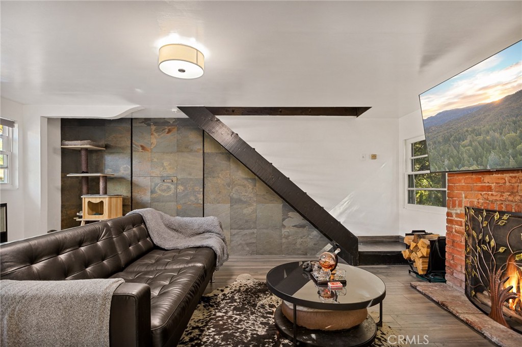 1025 Inspiration Drive Property Photo 7