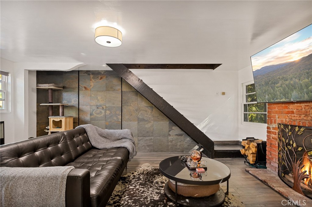 1025 Inspiration Drive Property Photo 7