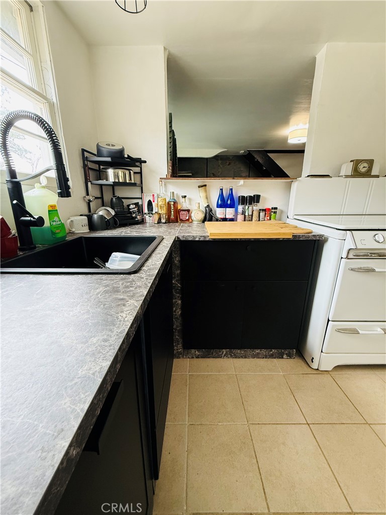 1025 Inspiration Drive Property Photo 11
