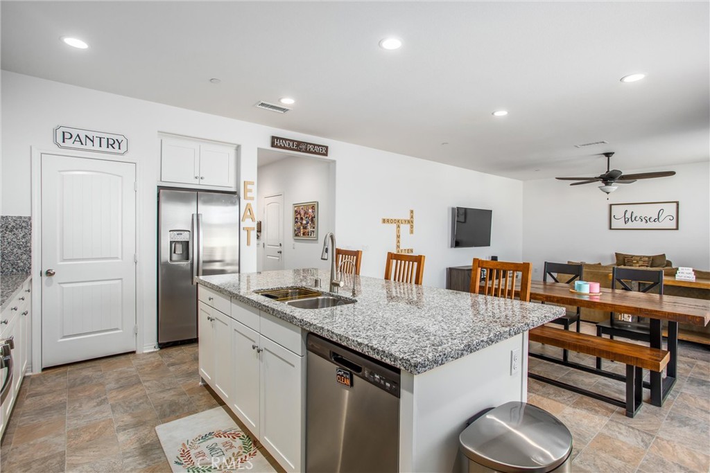 14019 Dandolo Lane Property Photo 4