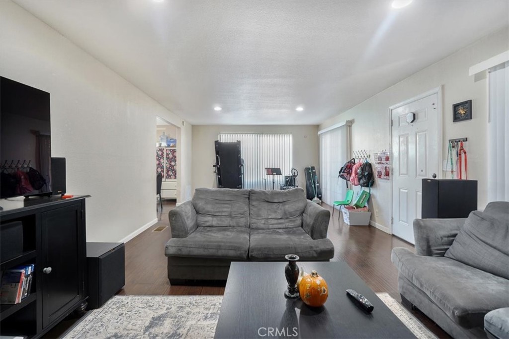 2118 Pepper Dr. Property Photo 5