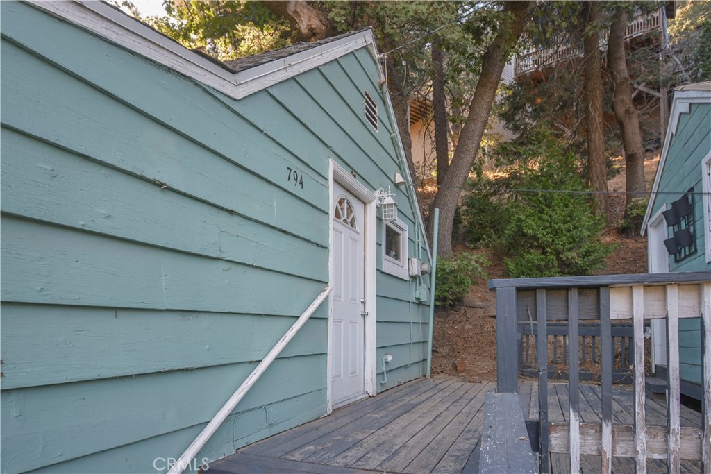 794 Virginia Court Property Photo 10
