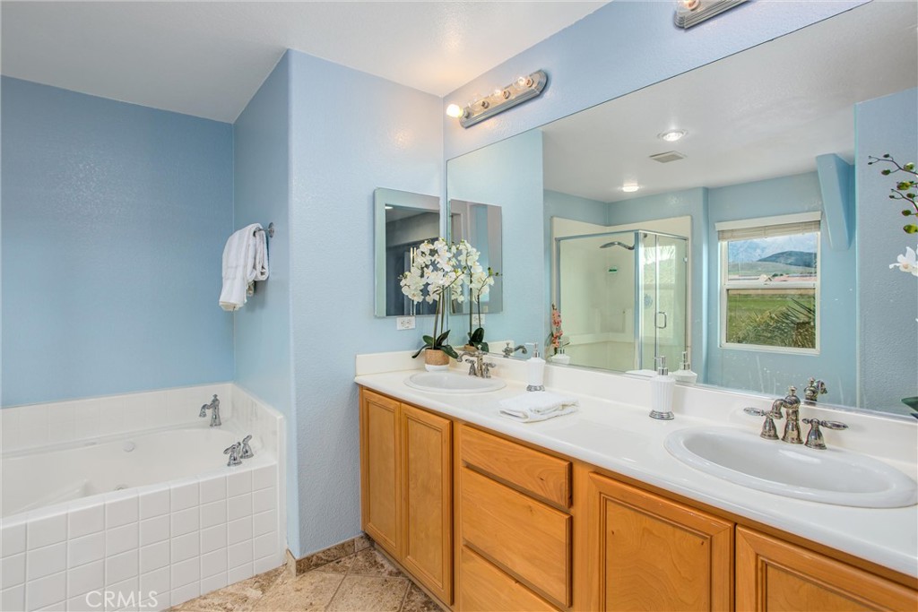 1446 Big Sky Drive Property Photo 34