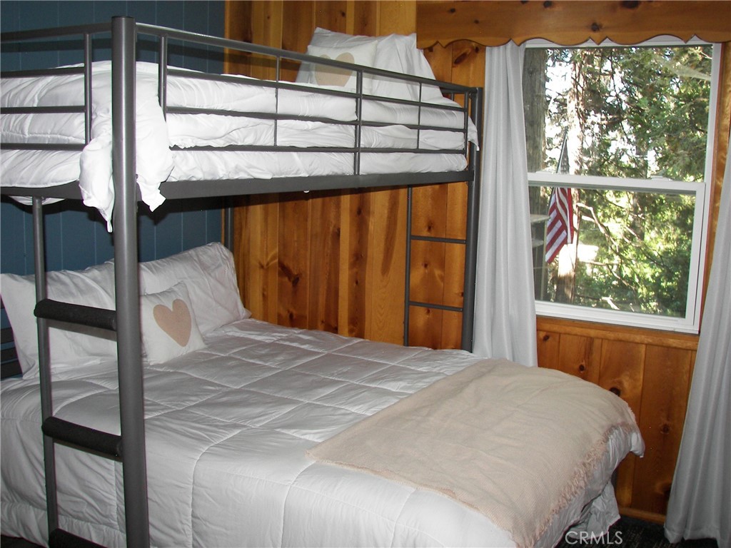 759 Bergschrund Drive Property Photo 13