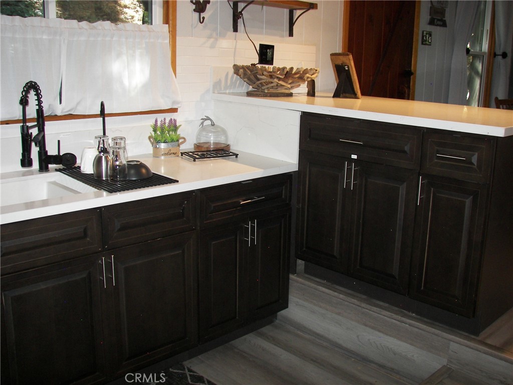 759 Bergschrund Drive Property Photo 15