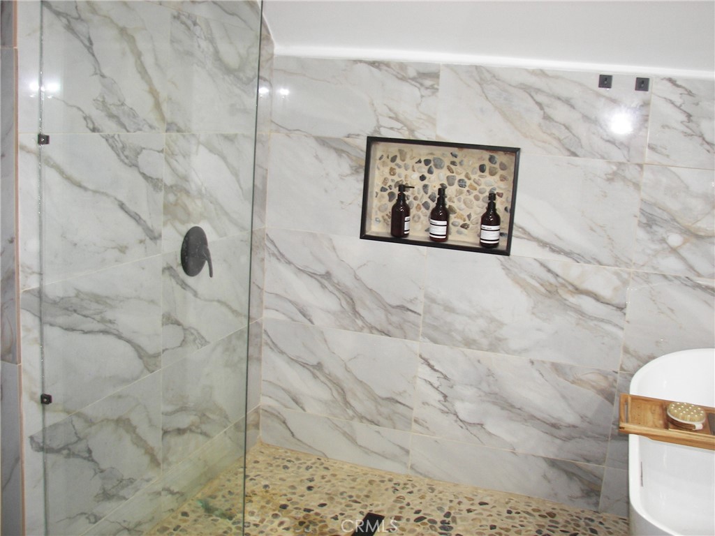 759 Bergschrund Drive Property Photo 16