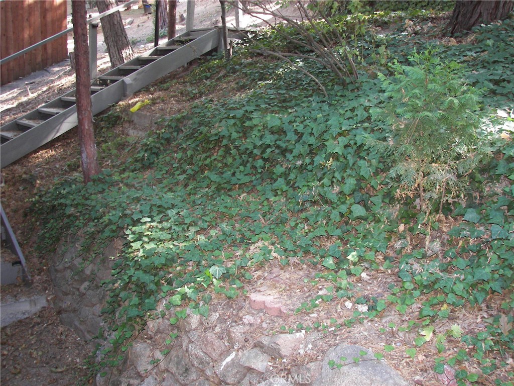 759 Bergschrund Drive Property Photo 21