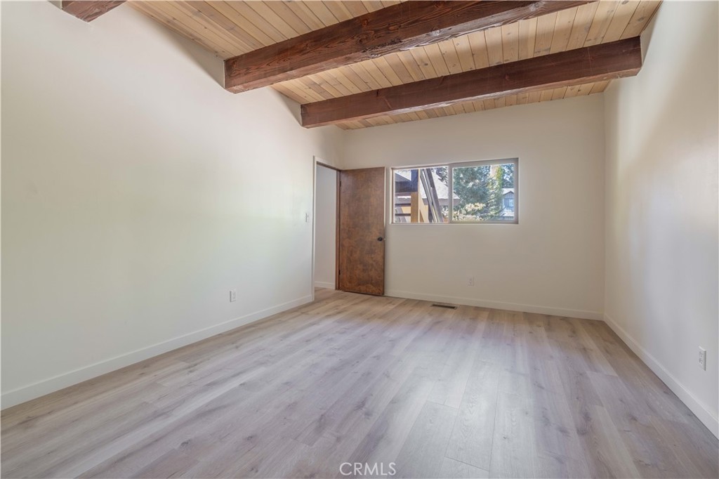 1006 Feather Mountain Dr Property Photo 11