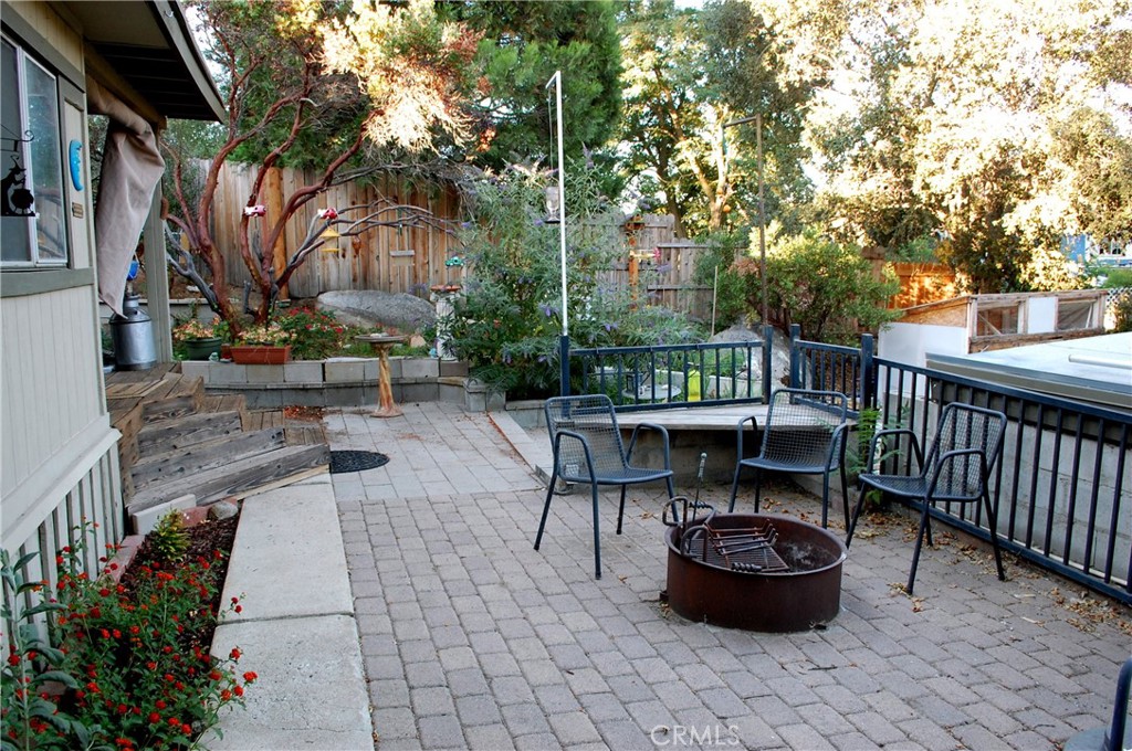 45720 Bear Street Property Photo 1
