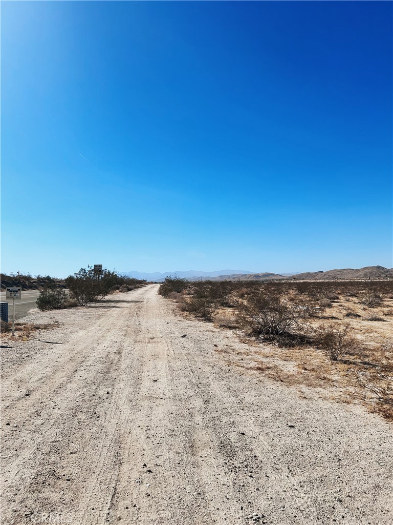 29 Palms Highway Property Photo 3