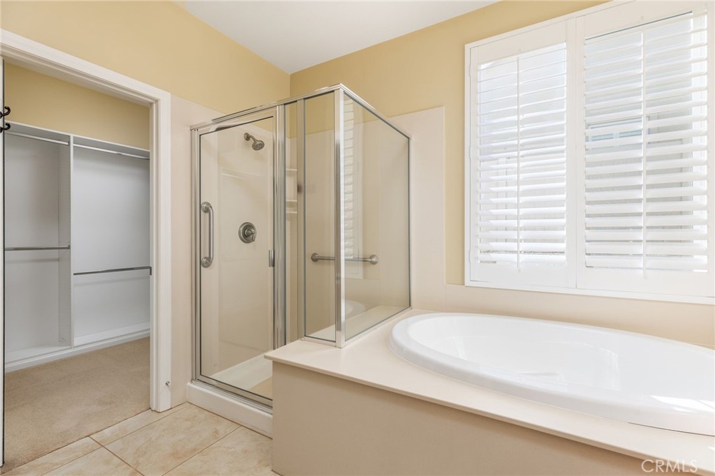 454 Glacier Park Property Photo 16
