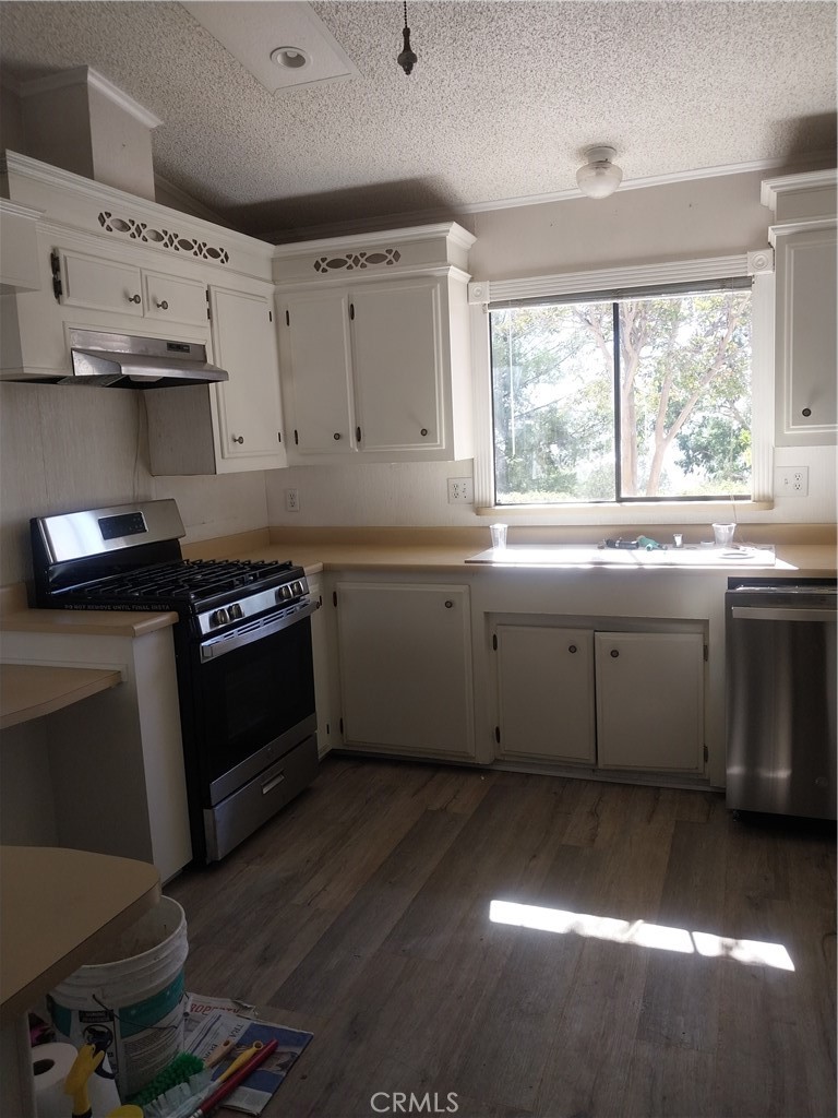 4040 E Piedmont Dr 327 Property Photo 9