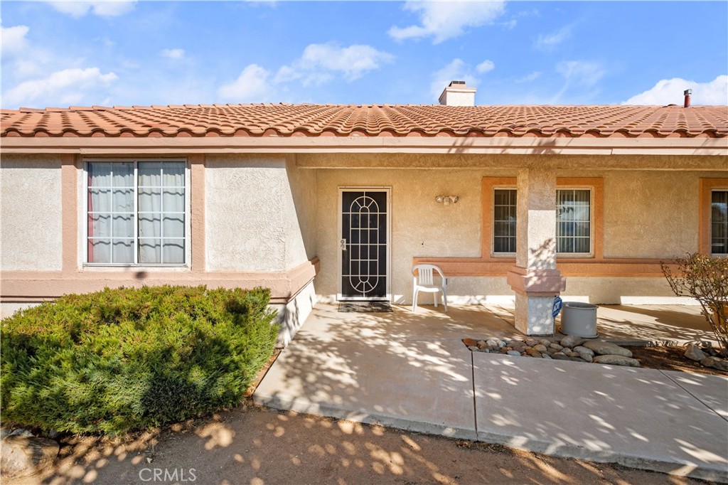 18080 Lemon Street Property Photo 8
