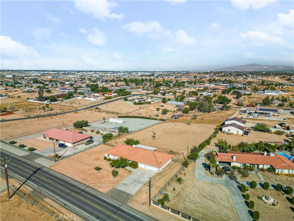 18080 Lemon Street Property Photo 9