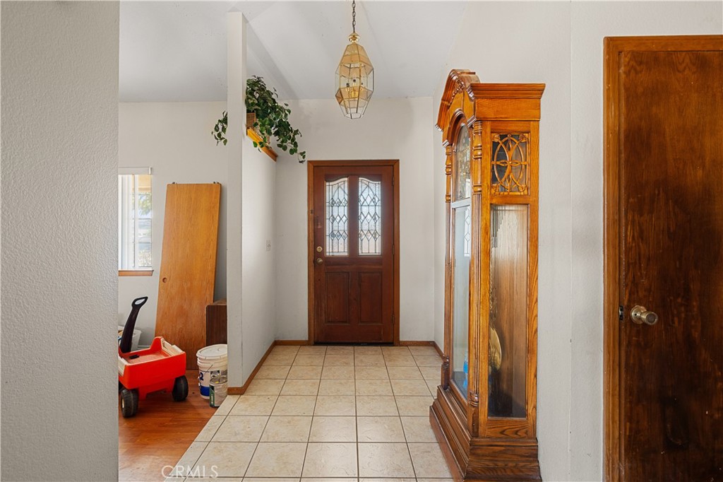 18080 Lemon Street Property Photo 10