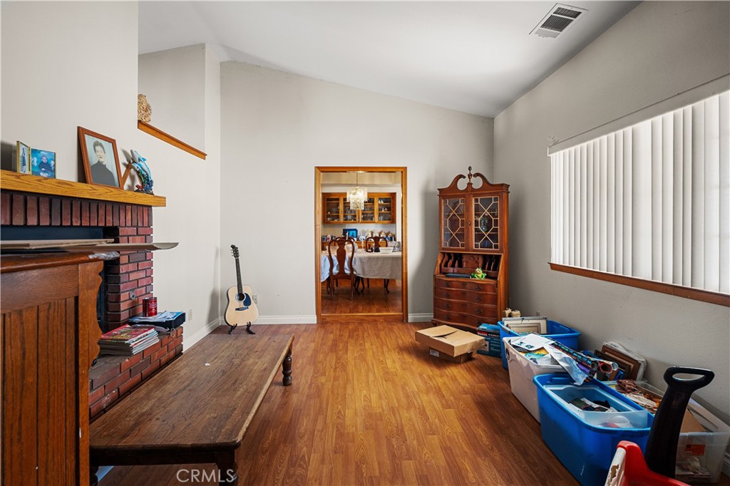 18080 Lemon Street Property Photo 11