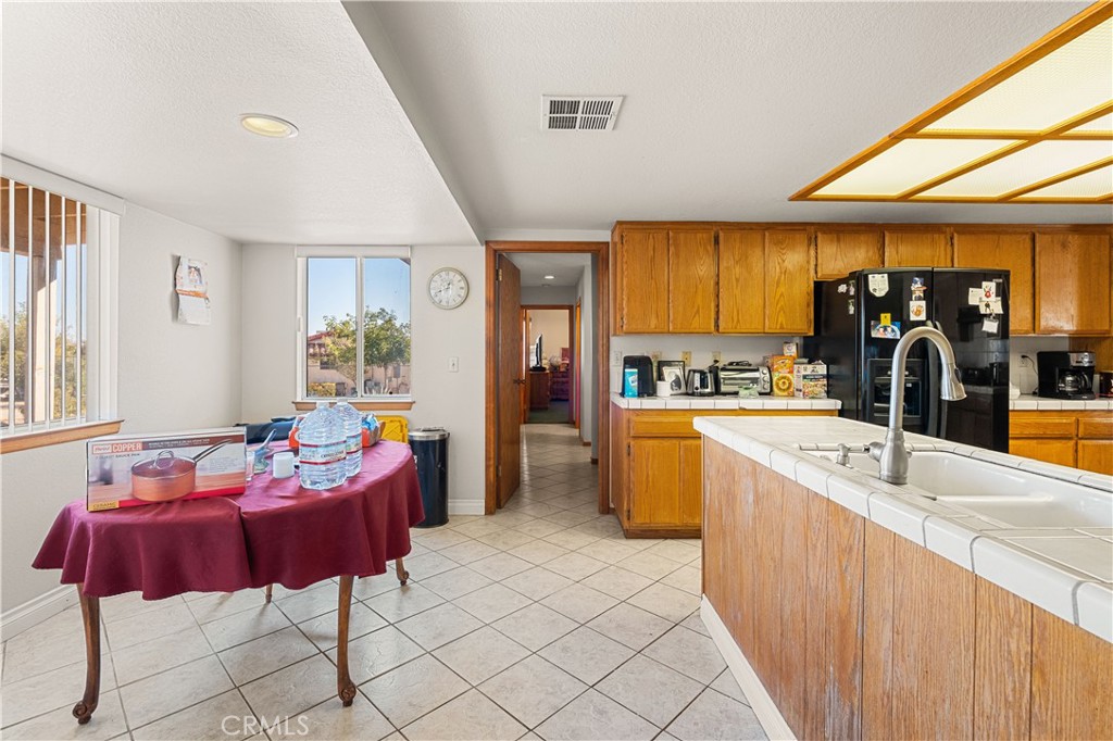 18080 Lemon Street Property Photo 16