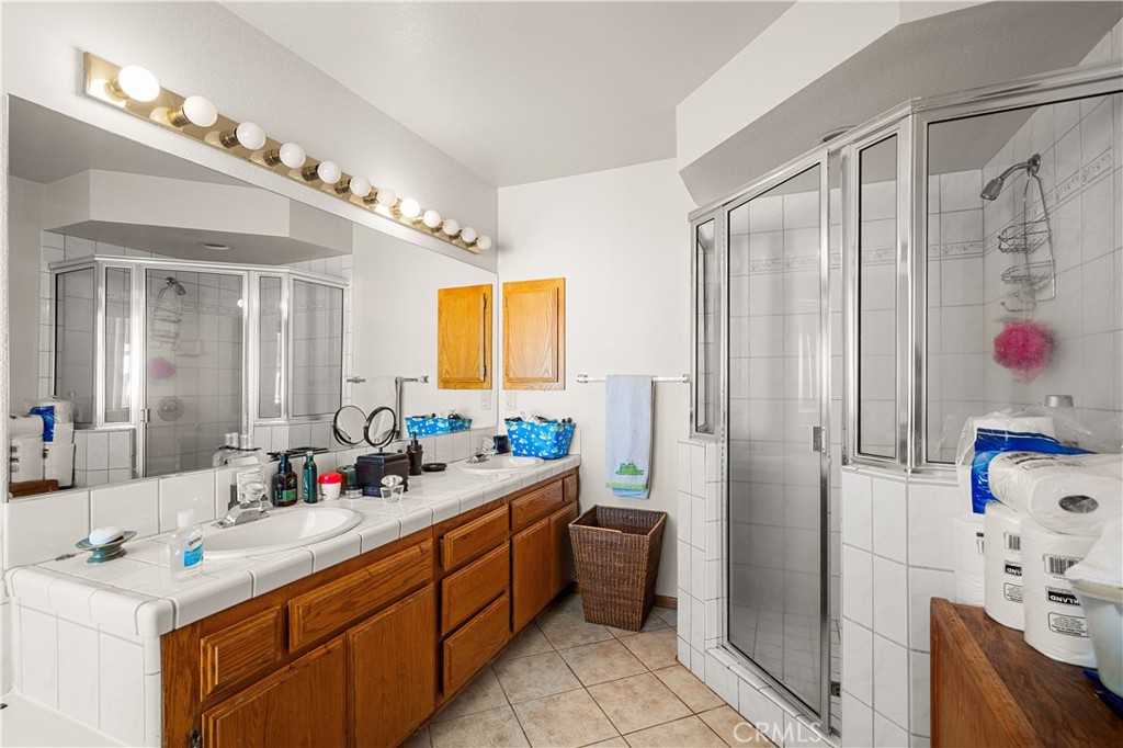 18080 Lemon Street Property Photo 30