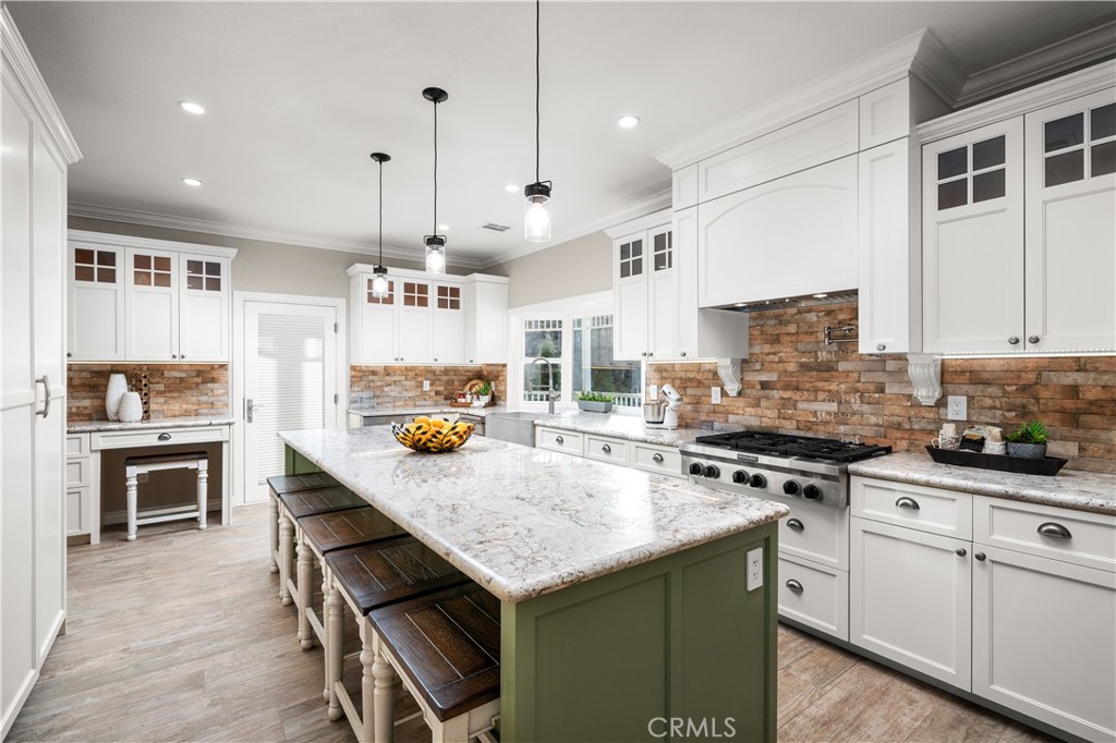 39327 Oak Glen Road Property Photo 10