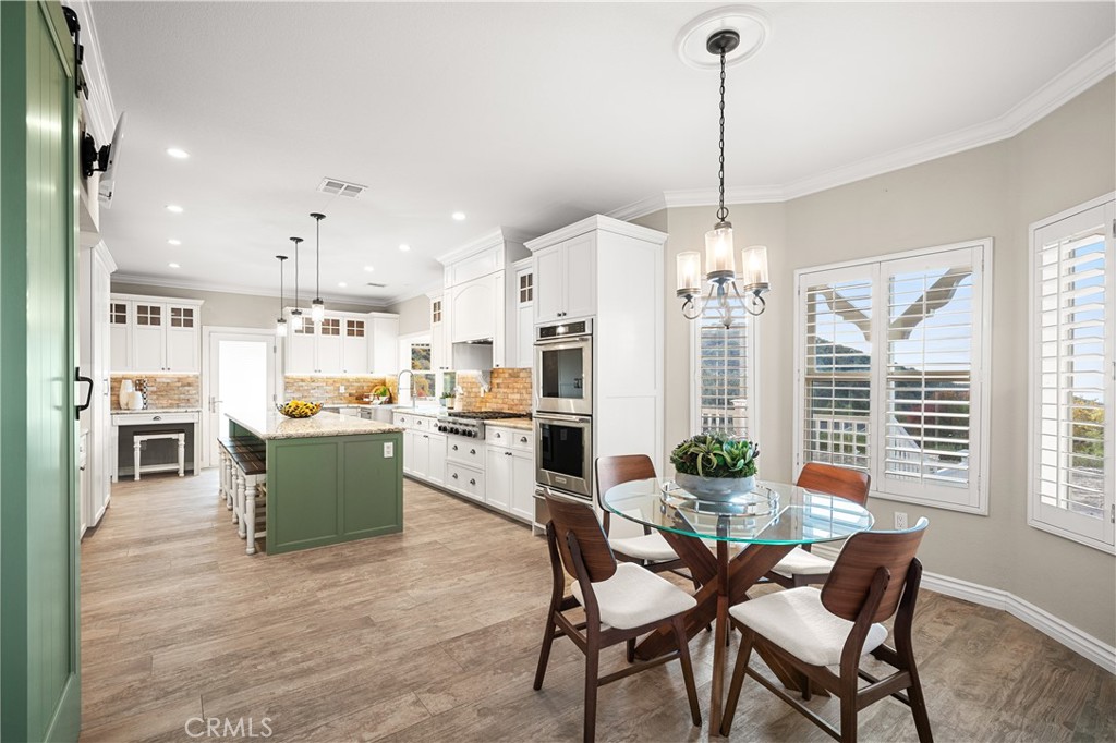 39327 Oak Glen Road Property Photo 12