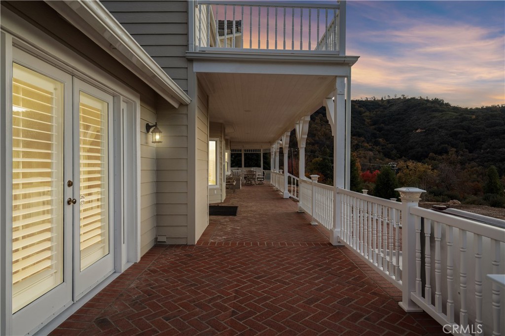 39327 Oak Glen Road Property Photo 17