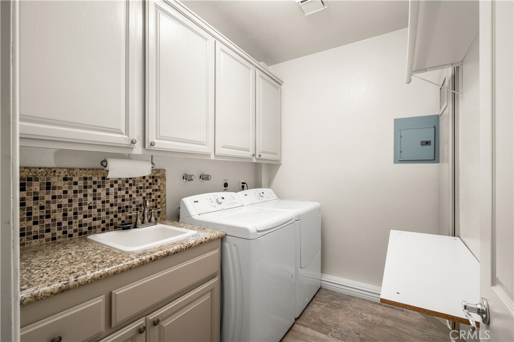 39327 Oak Glen Road Property Photo 25