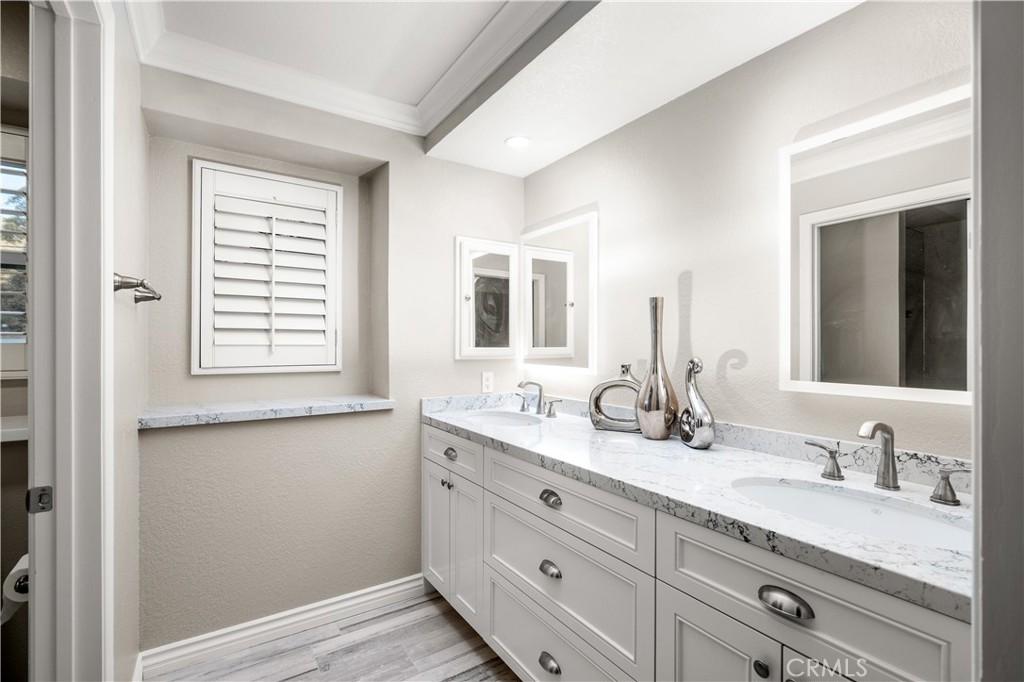 39327 Oak Glen Road Property Photo 42